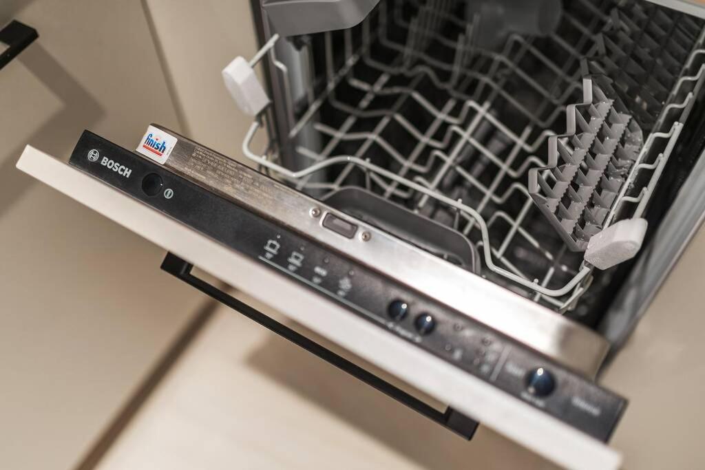 Rondo Onz P&O Serviced Apartments Warsawa Bagian luar foto
